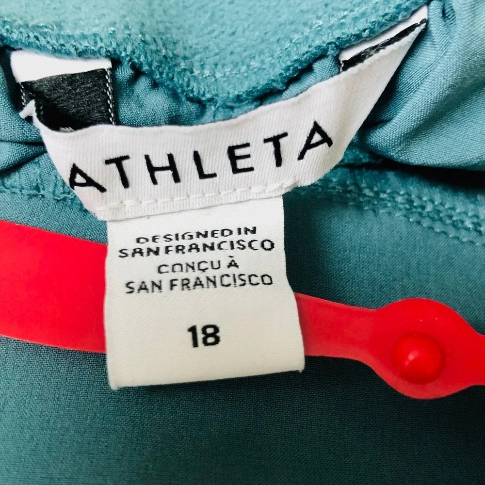 Athleta seafoam green